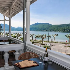 Le Bel Abri 3*, Annecy France
